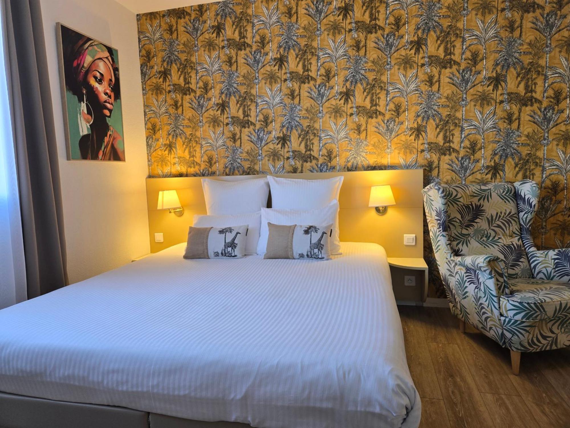 Hotel Le Saint-Genies 위제 외부 사진