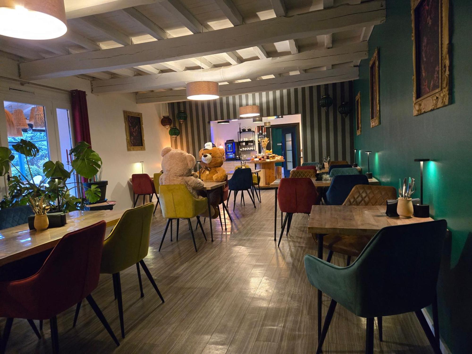 Hotel Le Saint-Genies 위제 외부 사진